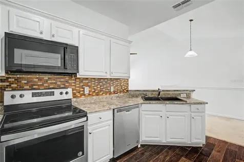 18111 Villa Creek Drive Tampa FL 33647
