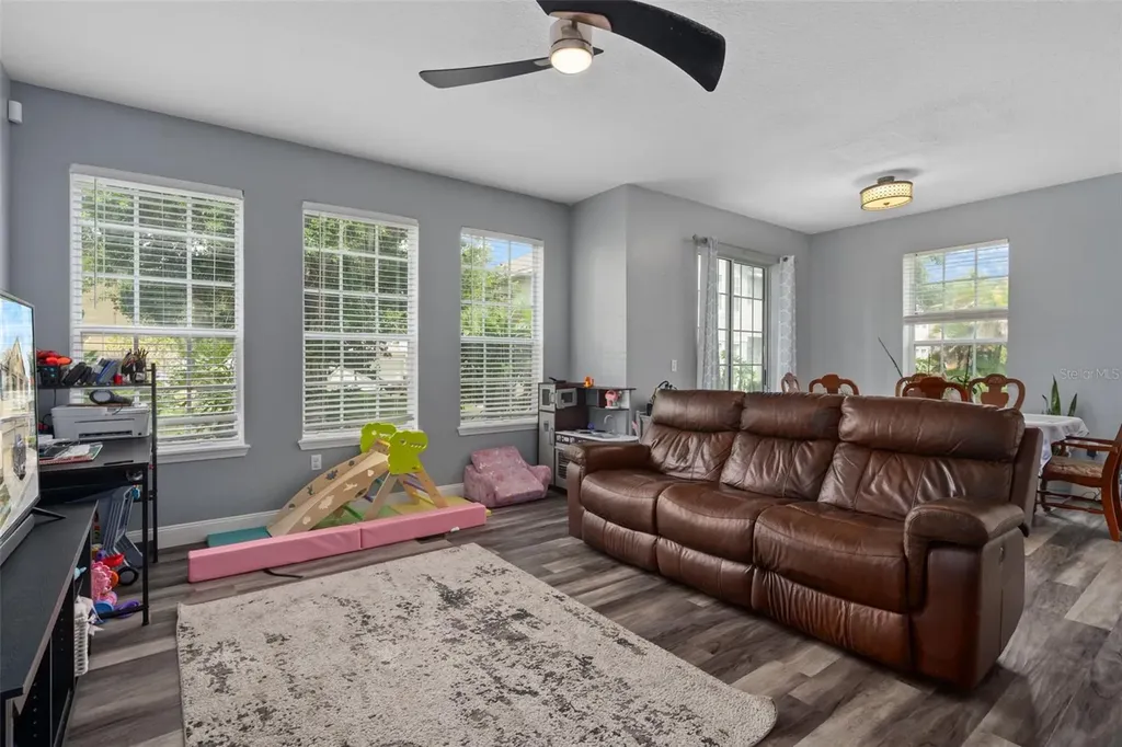 27642 Pleasure Ride Loop Wesley Chapel FL 33544