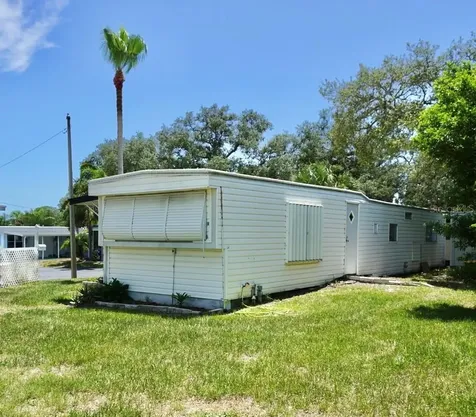 980 7th Street NW Largo FL 33770
