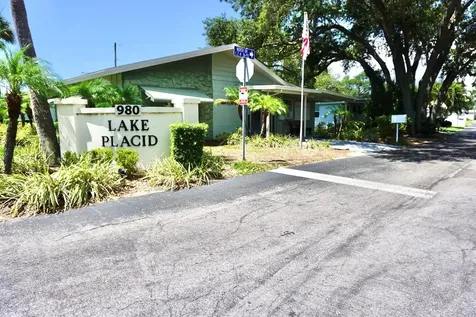 980 7th Street NW Largo FL 33770