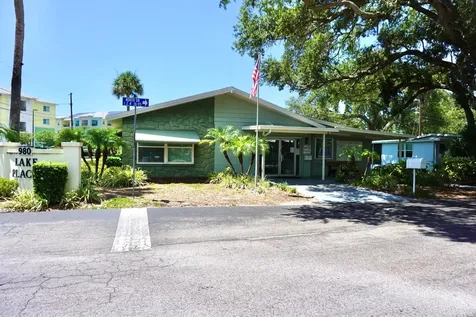 980 7th Street NW Largo FL 33770