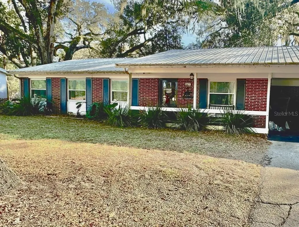 13565 NE 38th Avenue Anthony FL 32617