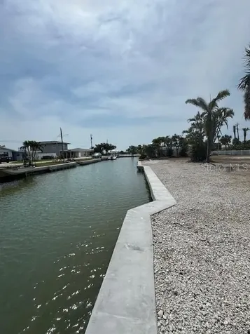 1285 Holiday Drive Englewood FL 34223
