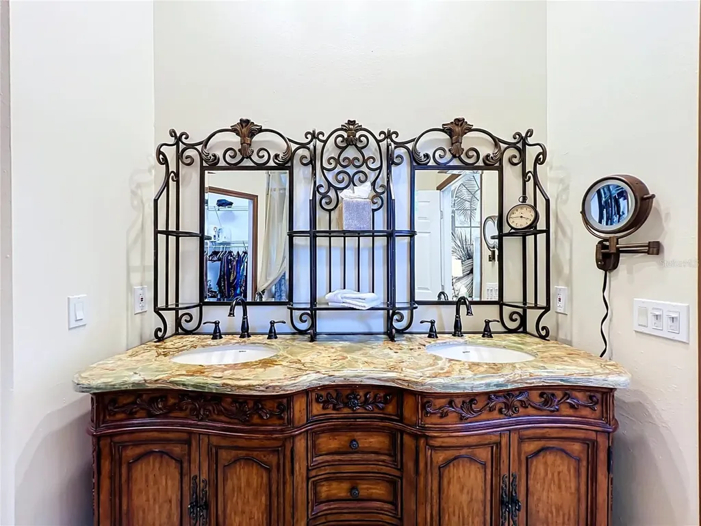 2636 Clementon Park Court Orlando FL 32835