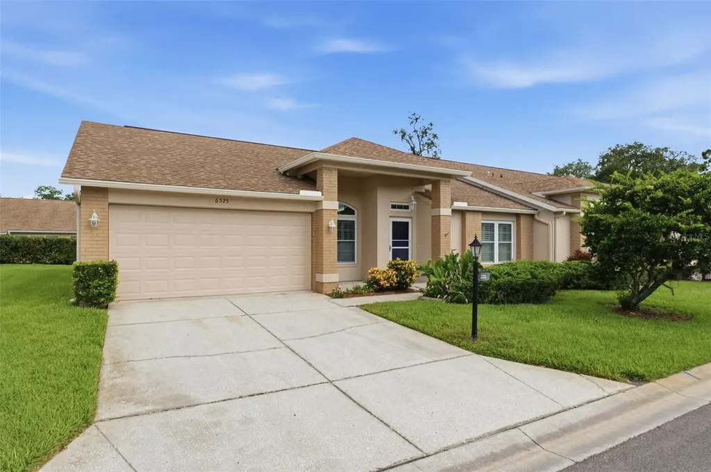 6525 Pine Walk Drive New Port Richey FL 34655
