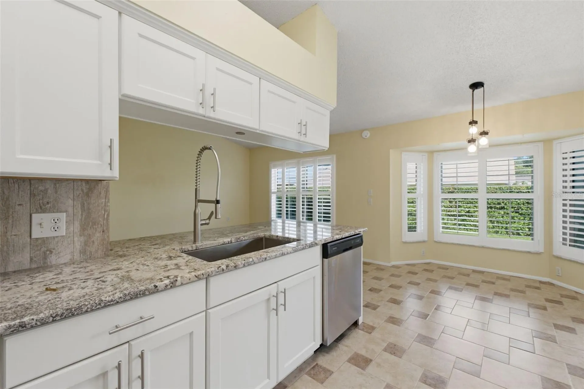 6525 Pine Walk Drive New Port Richey FL 34655
