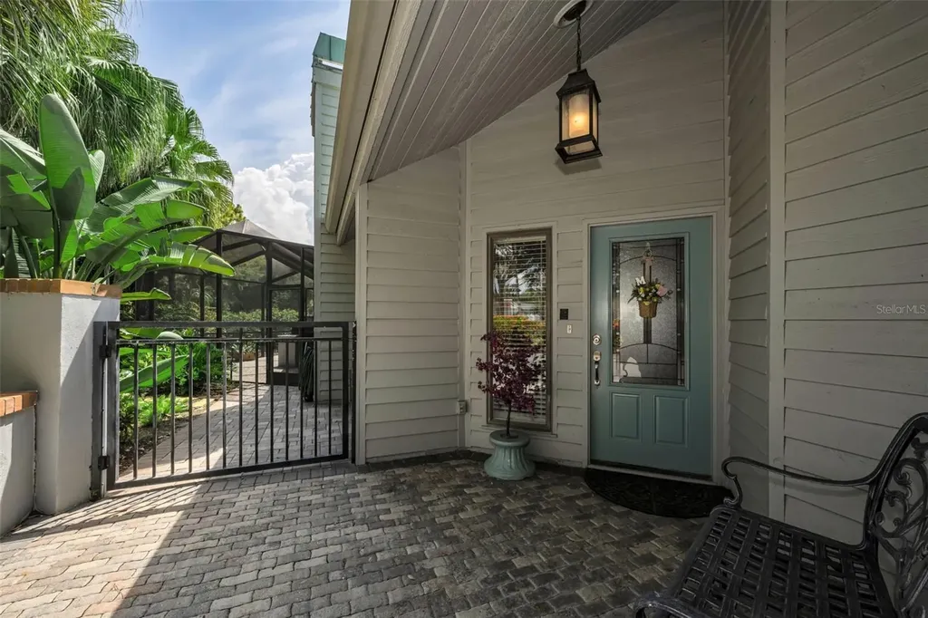 10497 Longwood Drive Seminole FL 33777