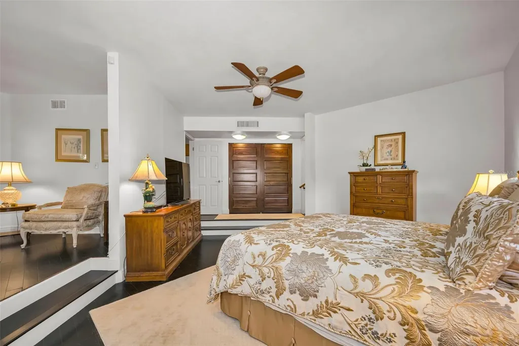 10497 Longwood Drive Seminole FL 33777
