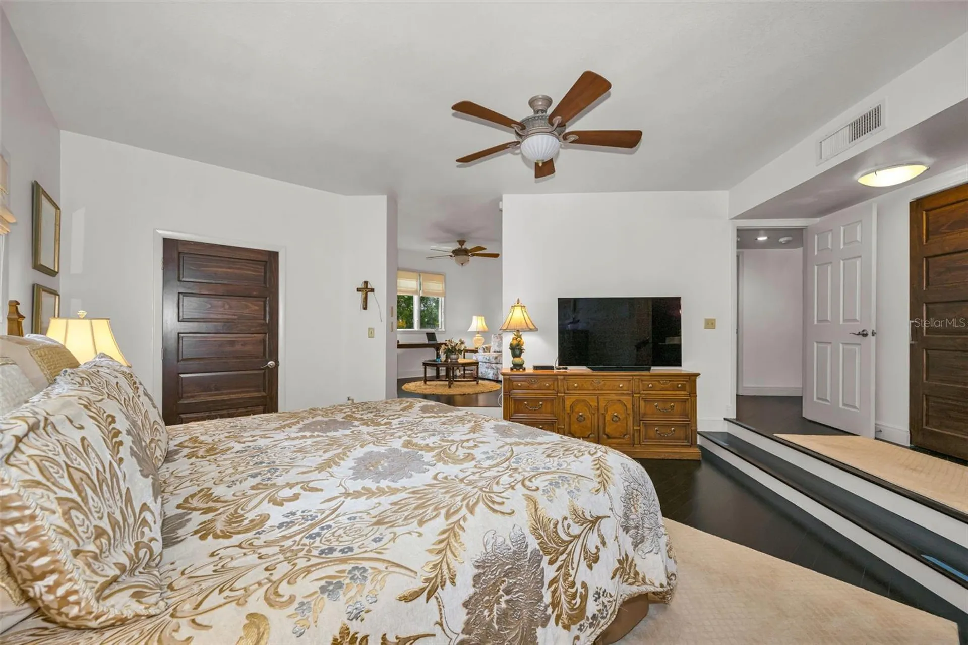 10497 Longwood Drive Seminole FL 33777