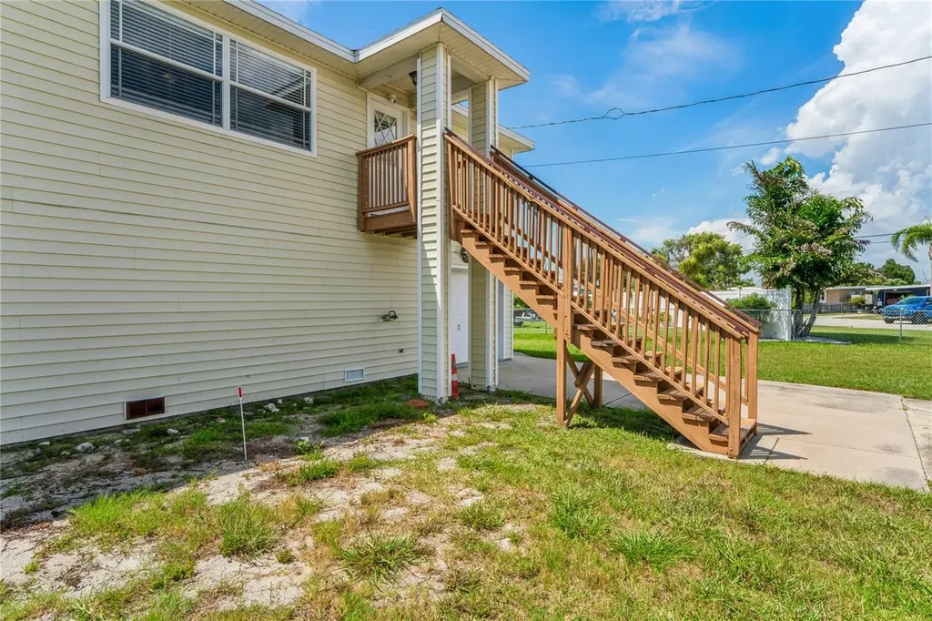 6641 Boatyard Drive Hudson FL 34667