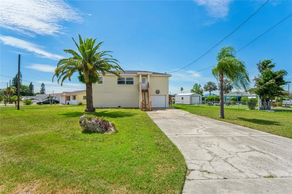 6641 Boatyard Drive Hudson FL 34667