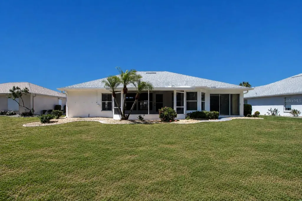 1624 Brookton Green Drive Sun City Center FL 33573