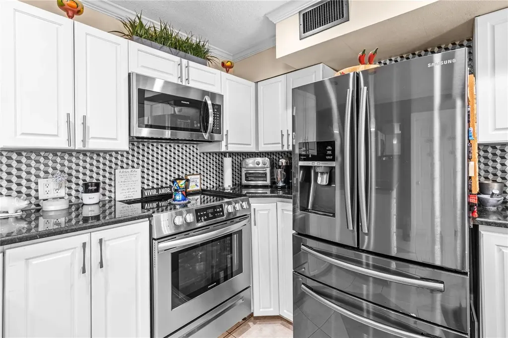 2042 Isabelle Street Largo FL 33774
