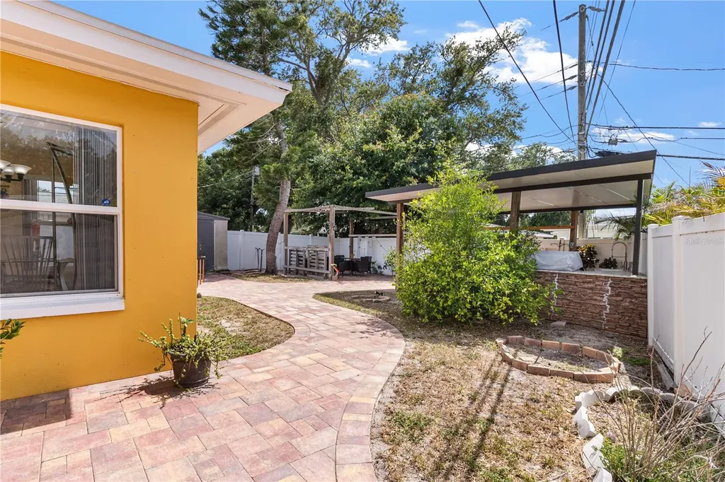 2042 Isabelle Street Largo FL 33774