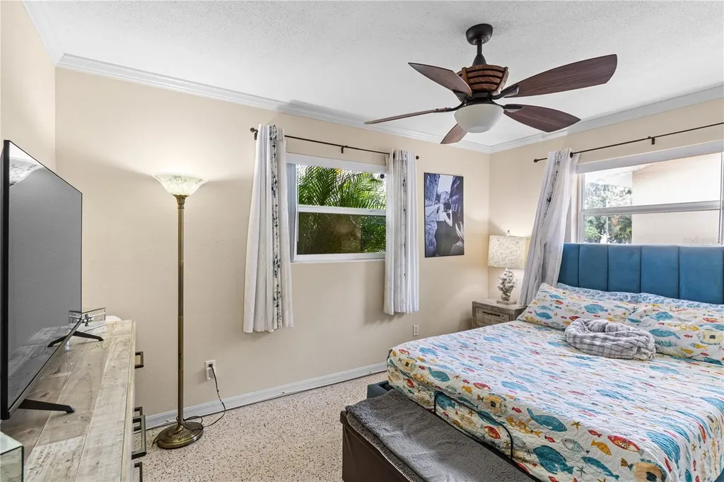 2042 Isabelle Street Largo FL 33774