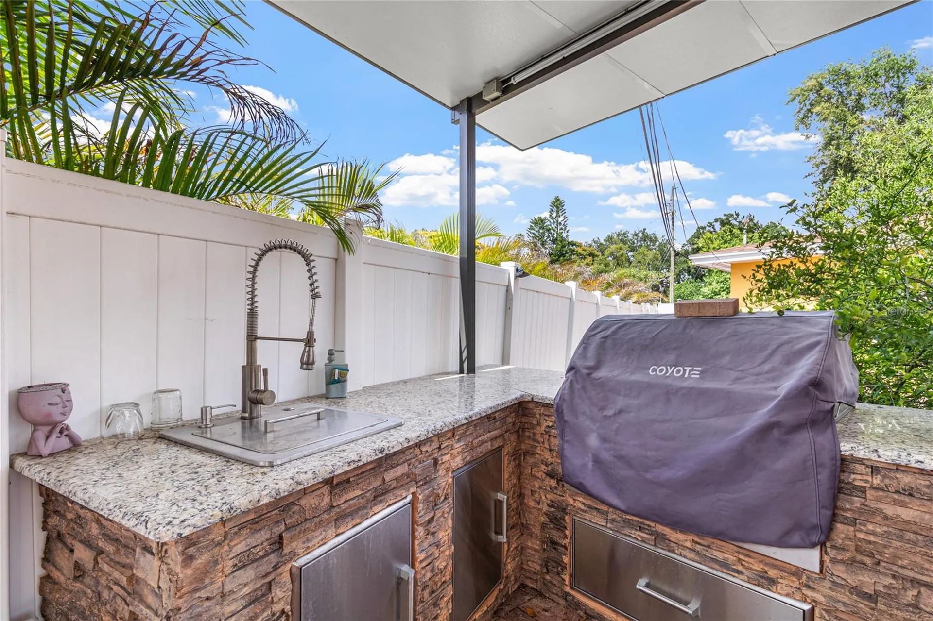 2042 Isabelle Street Largo FL 33774
