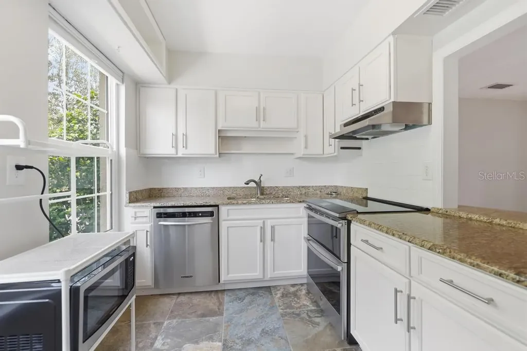 117 N Garfield Avenue Deland FL 32724