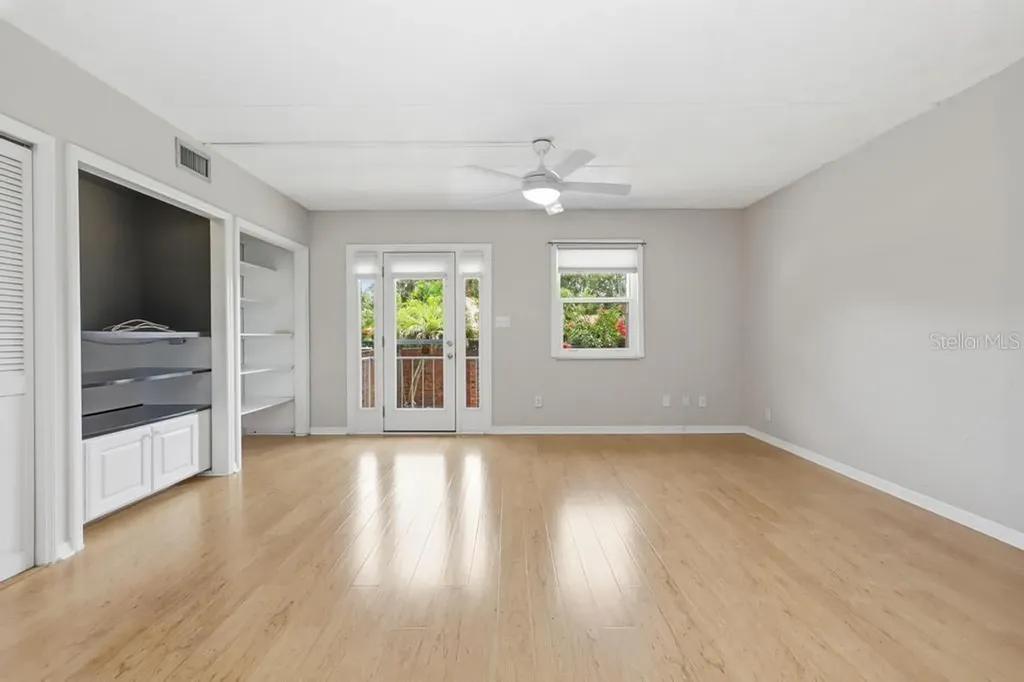117 N Garfield Avenue Deland FL 32724