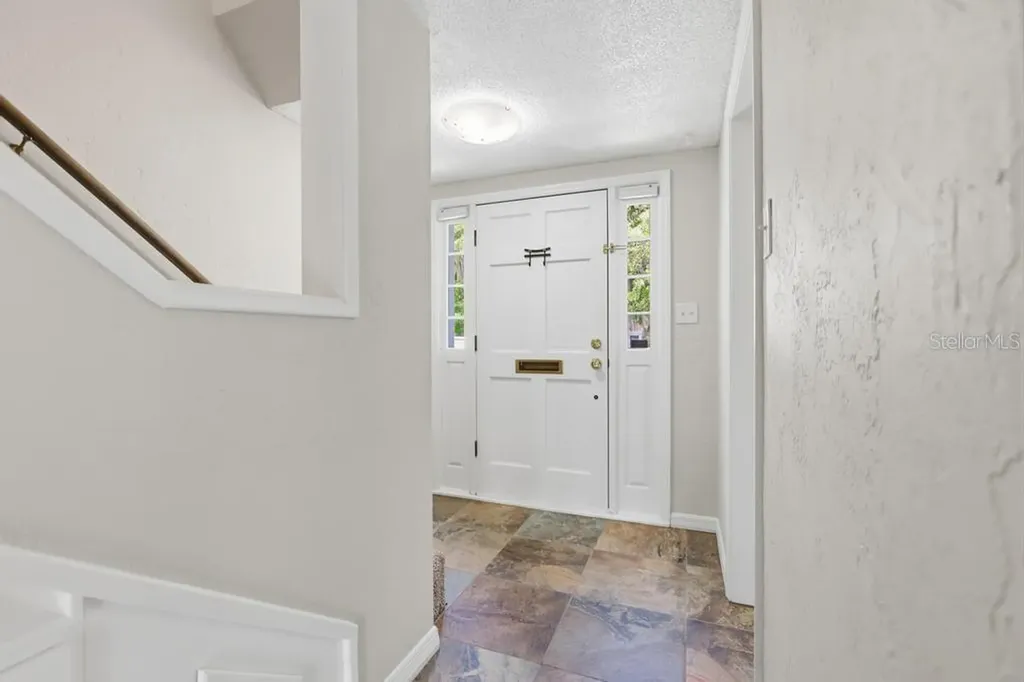 117 N Garfield Avenue Deland FL 32724