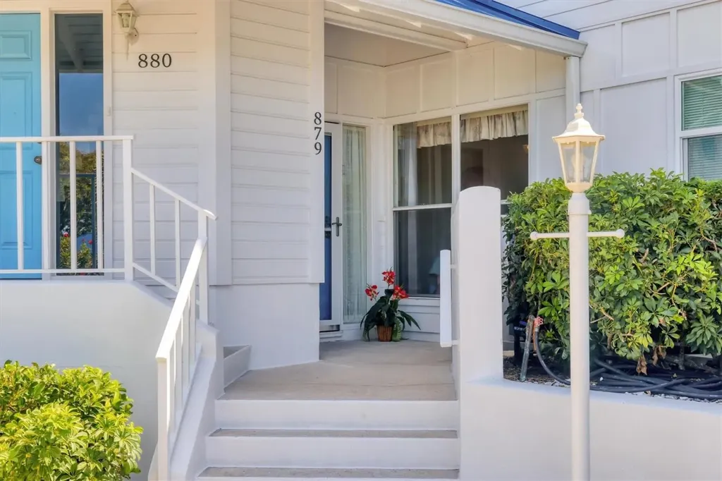 879 Audubon Drive Bradenton FL 34209