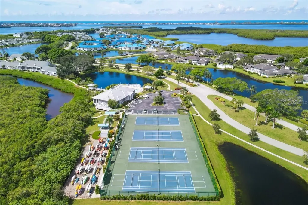 879 Audubon Drive Bradenton FL 34209