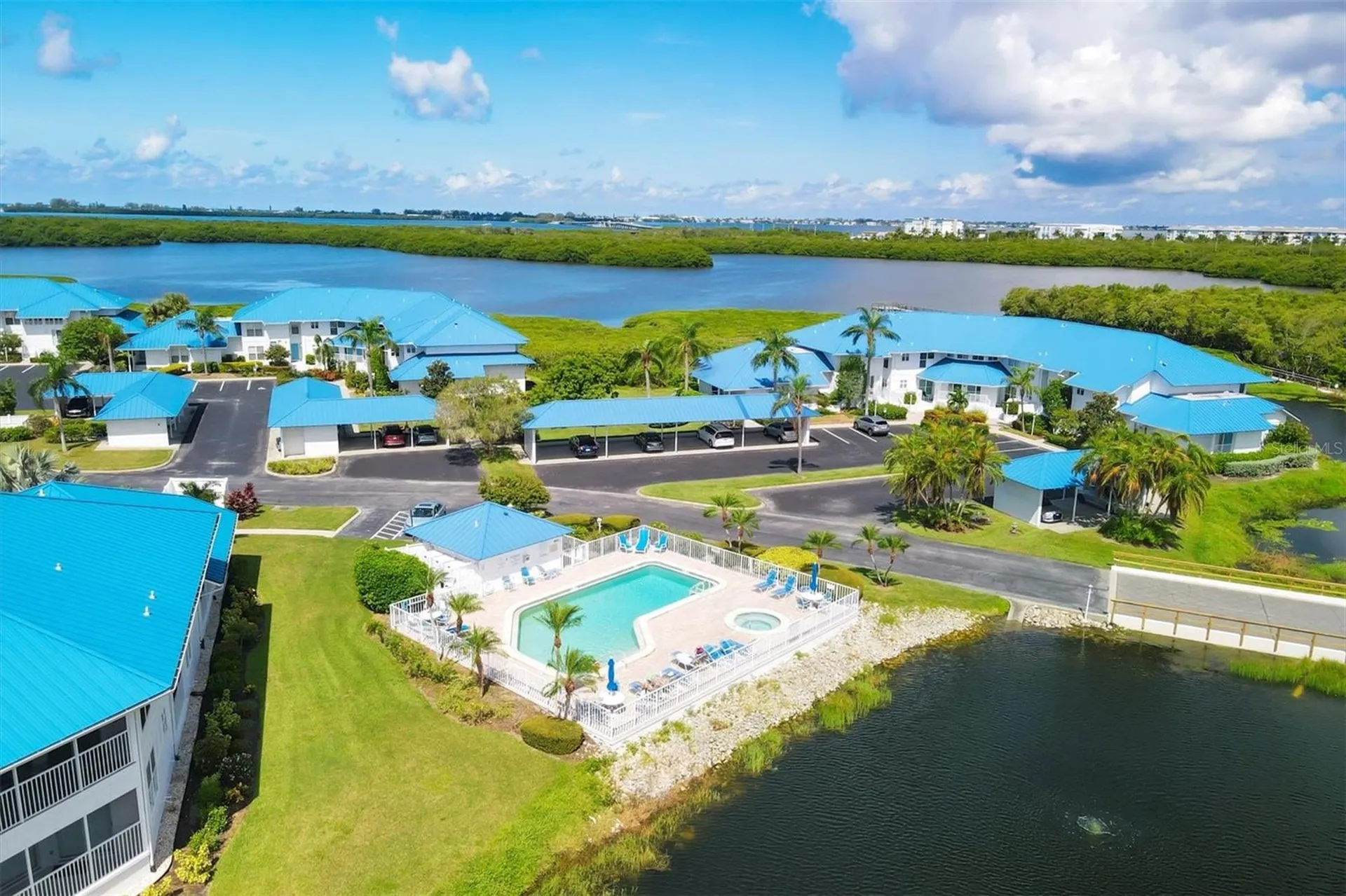 879 Audubon Drive Bradenton FL 34209