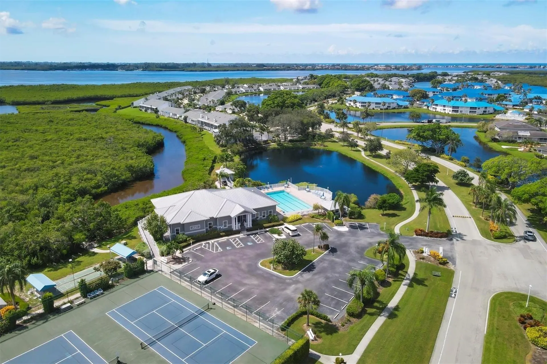 879 Audubon Drive Bradenton FL 34209