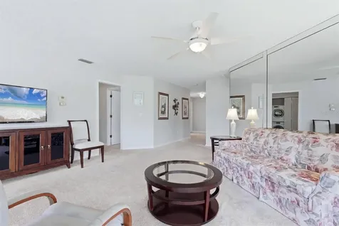879 Audubon Drive Bradenton FL 34209