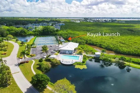 879 Audubon Drive Bradenton FL 34209