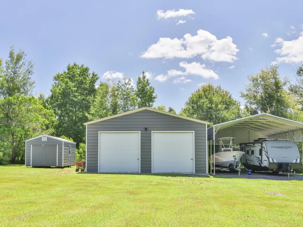 8700 Heather Drive Zephyrhills FL 33540
