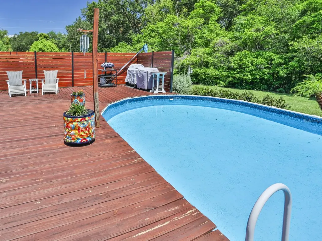8700 Heather Drive Zephyrhills FL 33540