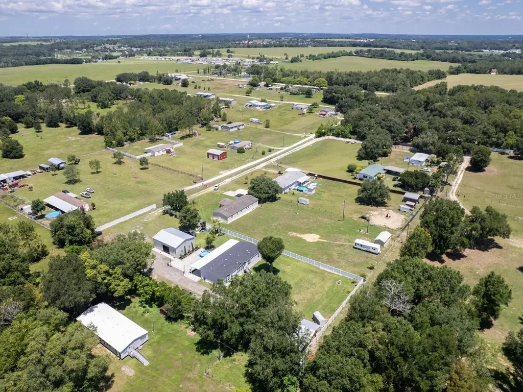 8700 Heather Drive Zephyrhills FL 33540