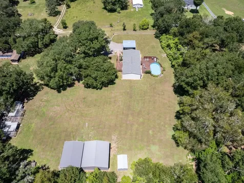 8700 Heather Drive Zephyrhills FL 33540