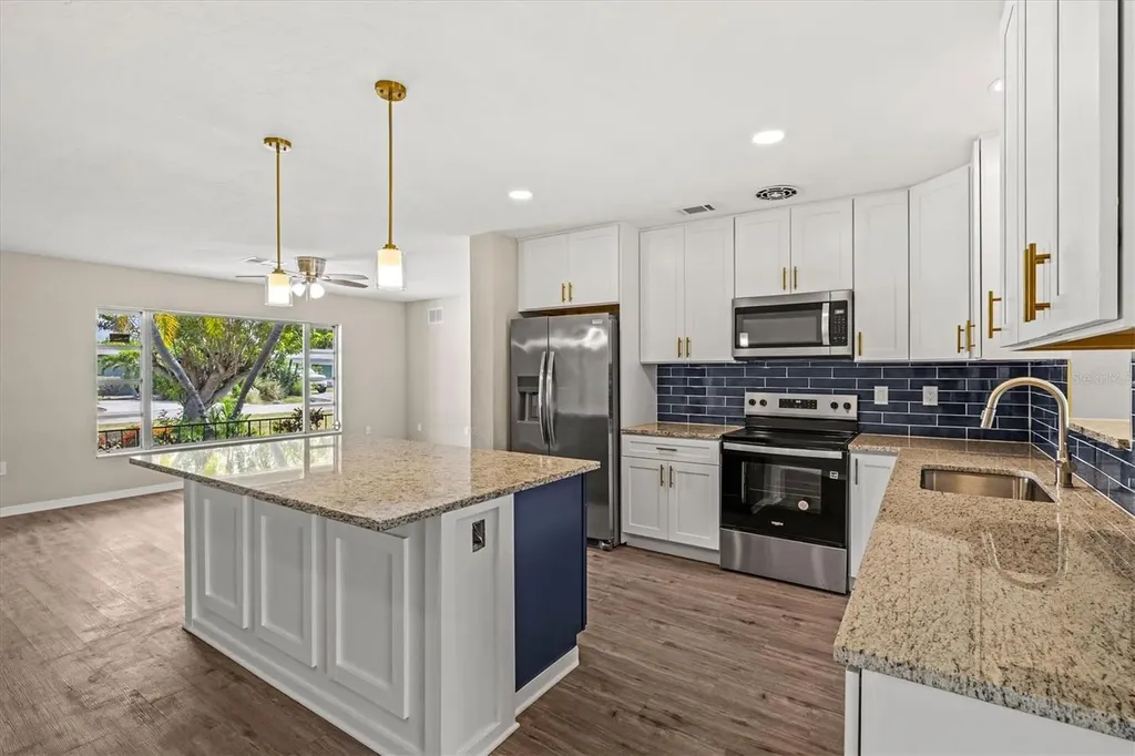 106 Aurora Street E Venice FL 34285