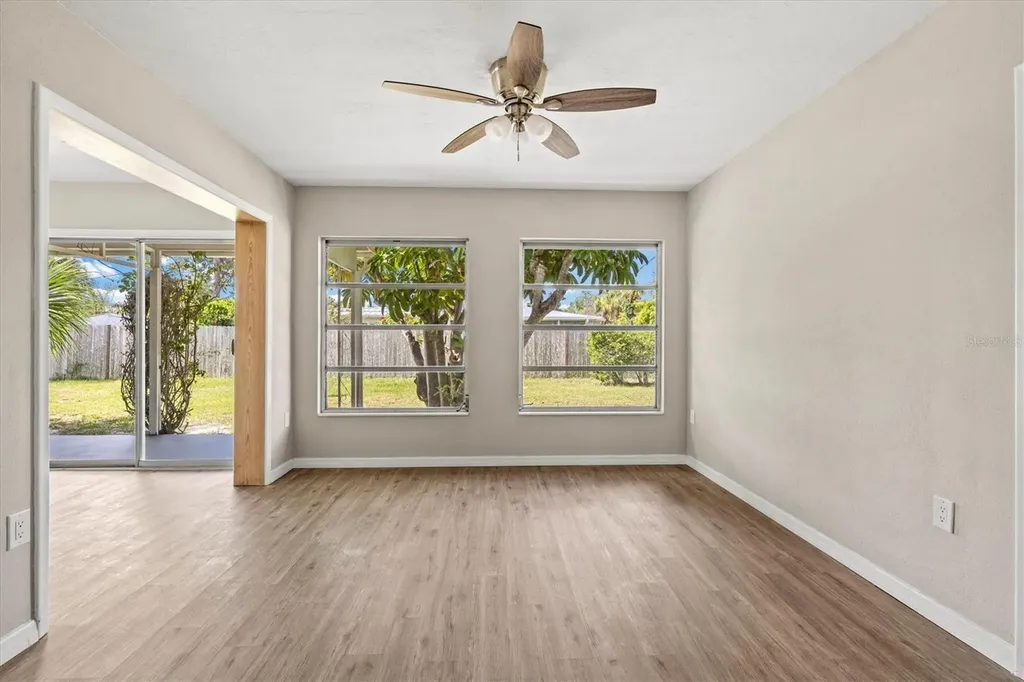 106 Aurora Street E Venice FL 34285