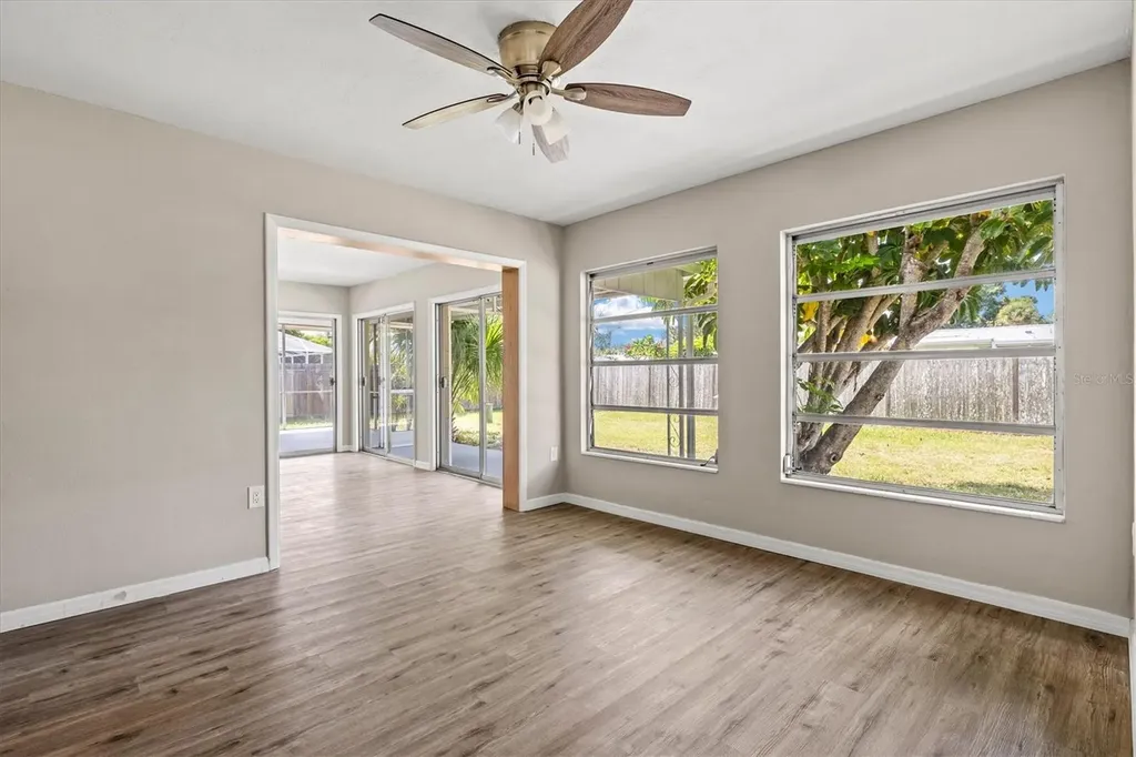 106 Aurora Street E Venice FL 34285