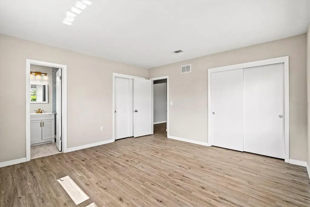 106 Aurora Street E Venice FL 34285