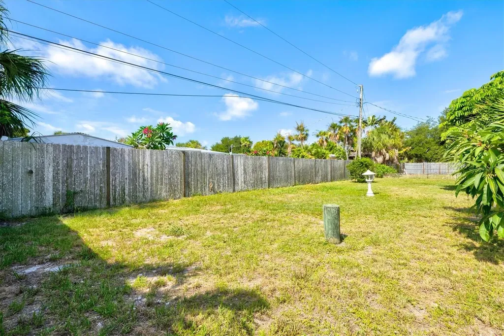 106 Aurora Street E Venice FL 34285