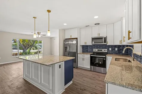 106 Aurora Street E Venice FL 34285