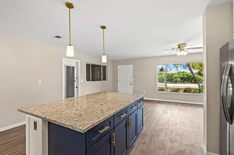 106 Aurora Street E Venice FL 34285