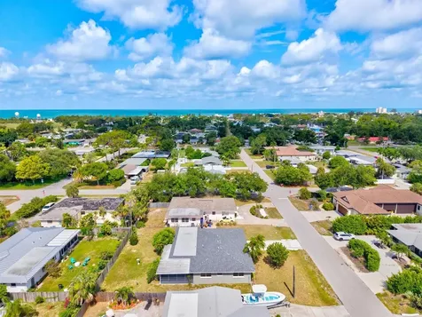 106 Aurora Street E Venice FL 34285
