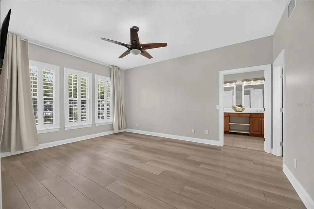 5401 Cafrey Place Apollo Beach FL 33572