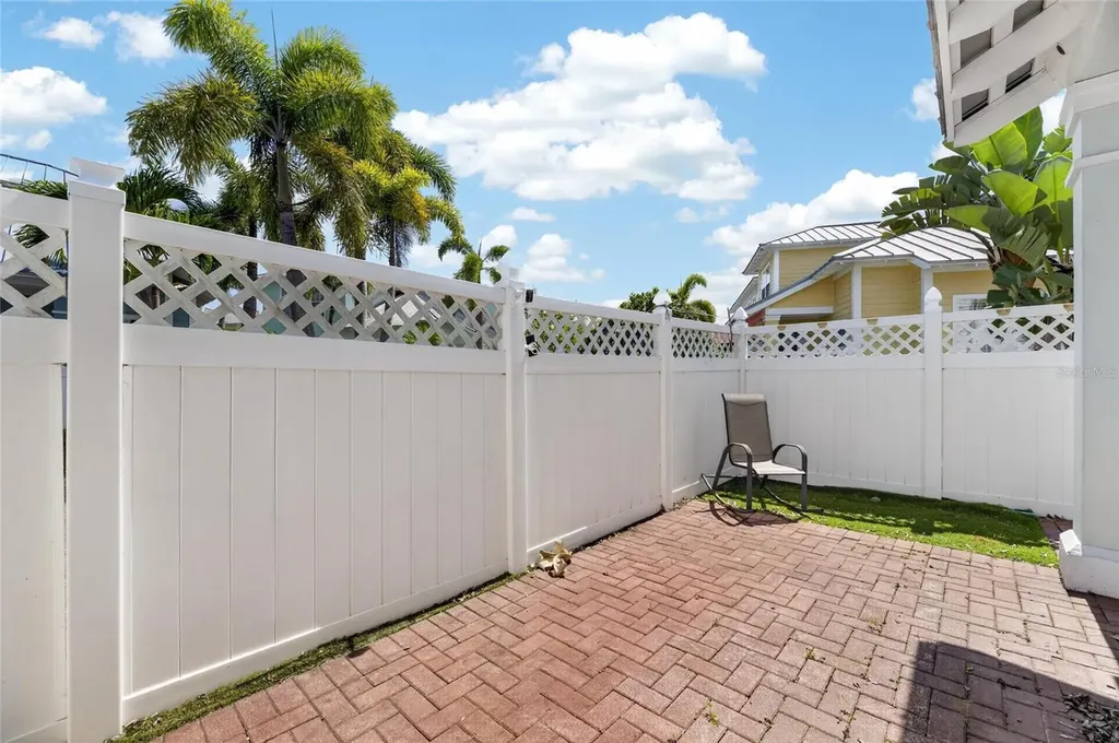 5401 Cafrey Place Apollo Beach FL 33572