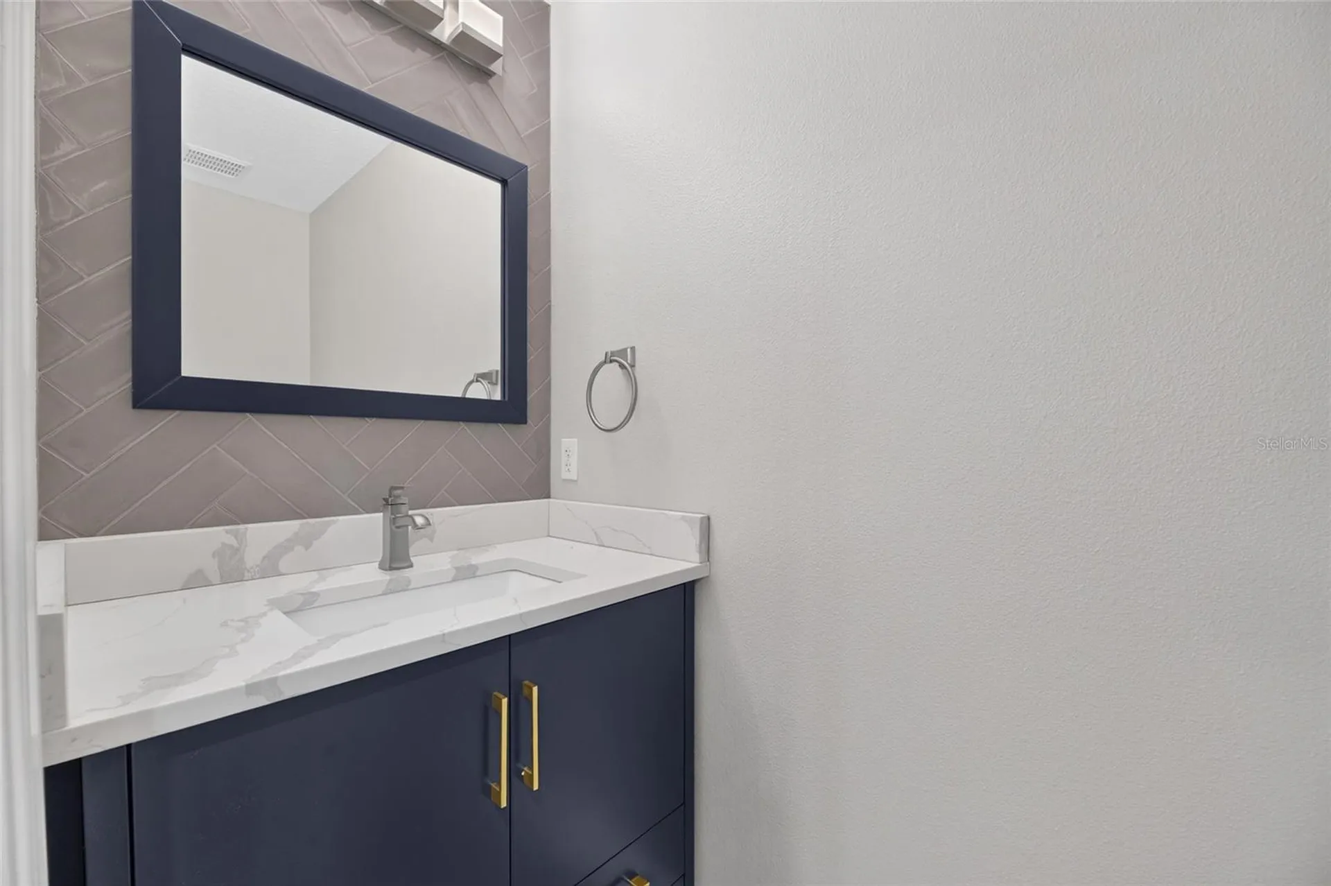 5401 Cafrey Place Apollo Beach FL 33572