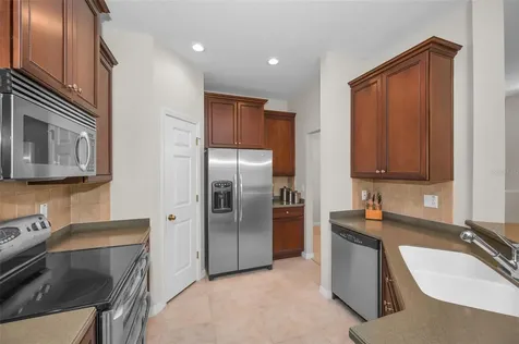8525 Shallow Creek New Port Richey FL 34653