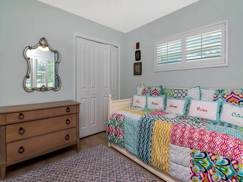 4415 W San Carlos Street Tampa FL 33629