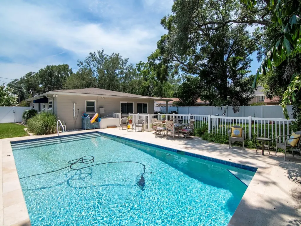 4415 W San Carlos Street Tampa FL 33629