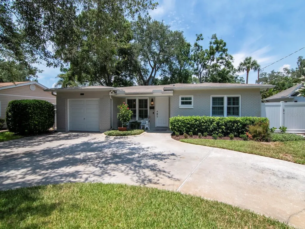 4415 W San Carlos Street Tampa FL 33629