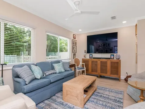 4415 W San Carlos Street Tampa FL 33629