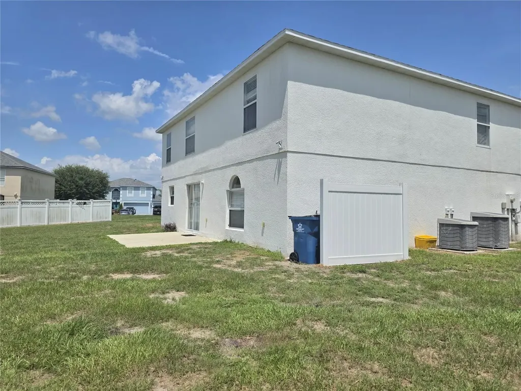 145 Vista View Avenue Eagle Lake FL 33839